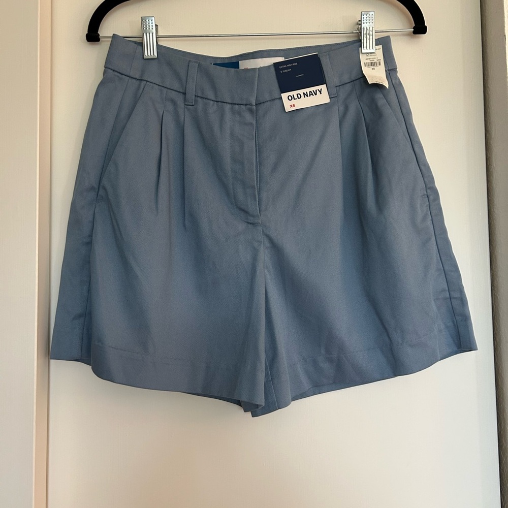 Old Navy High-Rise 5 inch Trouser Shorts